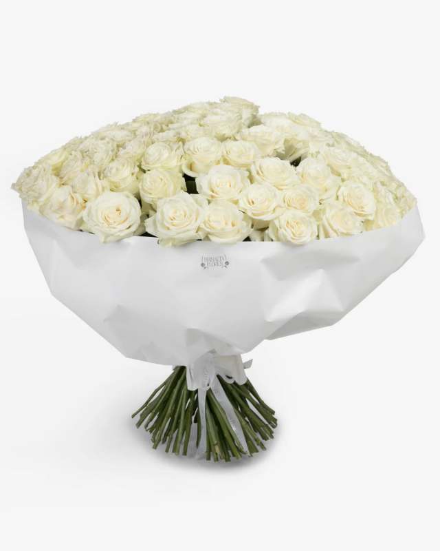 Nube de rosas blancas